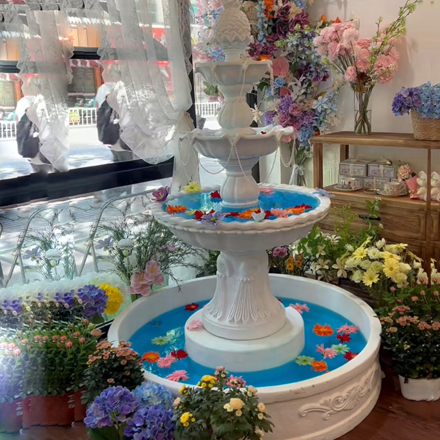 نافورة زفاف على الطراز الأوروب - مراجعة Wedding Fountain وسعره